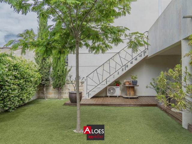 Maison 6 pièces 182 m²