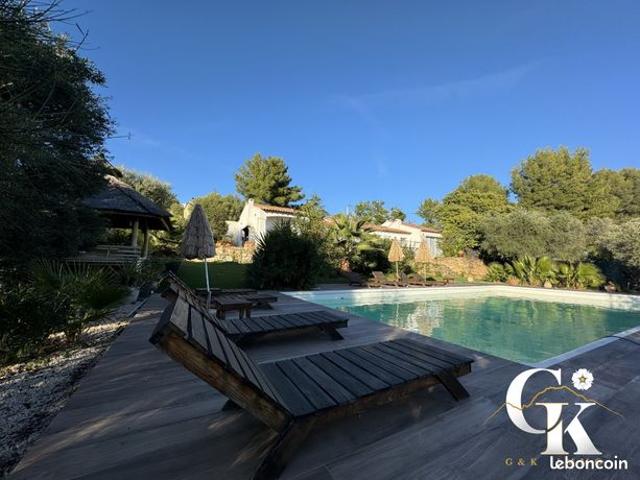 Maison 6 pièces 182 m²