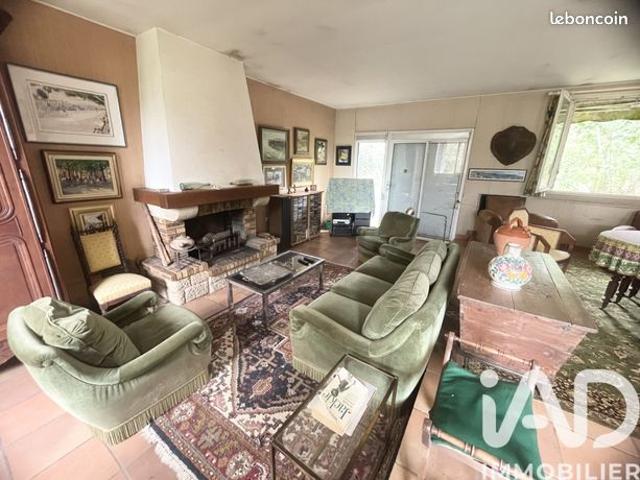 Maison 6 pièces 206 m²