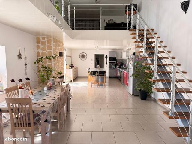 Maison 6 pièces 182 m²