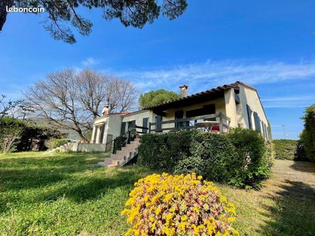 Maison 6 pièces 182 m²