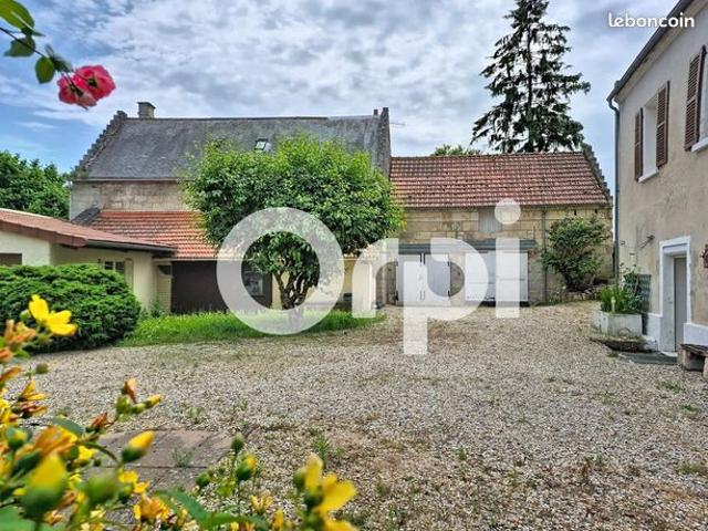 Maison 6 pièces 182 m²