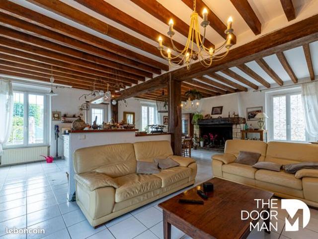 Maison 6 pièces 183 m²