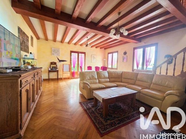 Maison 6 pièces 183 m²