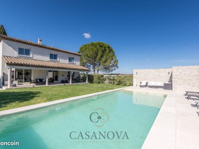Maison 6 pièces 183 m²