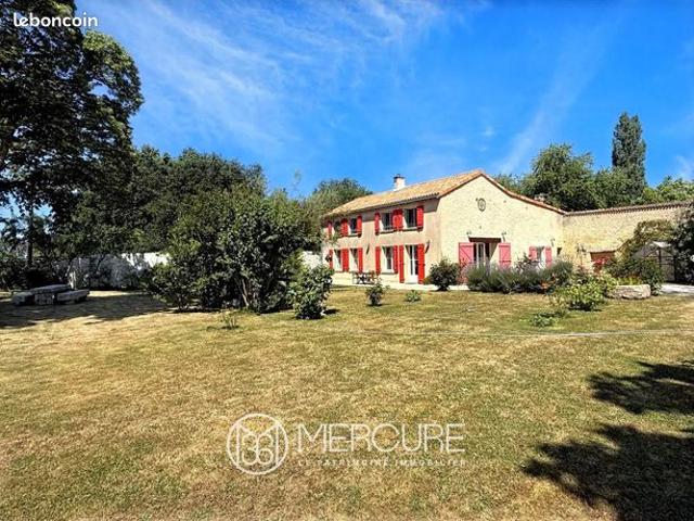 Maison 6 pièces 183 m²