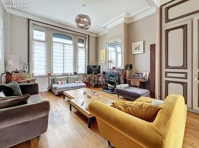 Maison 6 pièces 183 m²