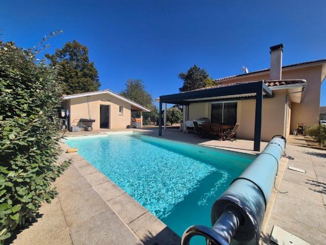 Maison 6 pièces 183 m²