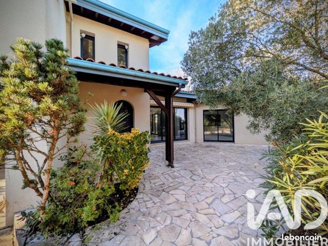 Maison 6 pièces 189 m²
