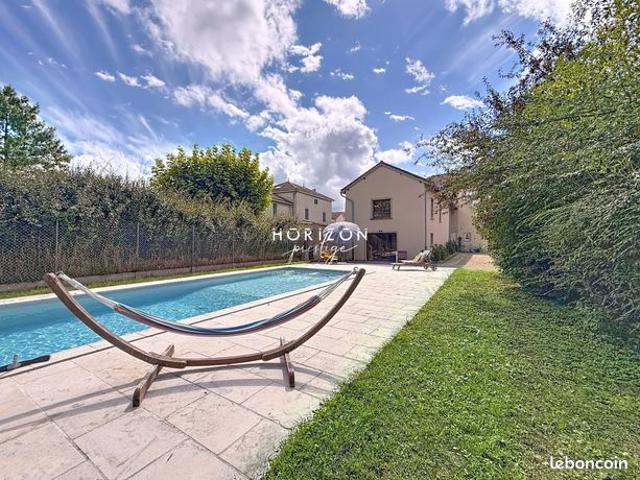 Maison 6 pièces 183 m²