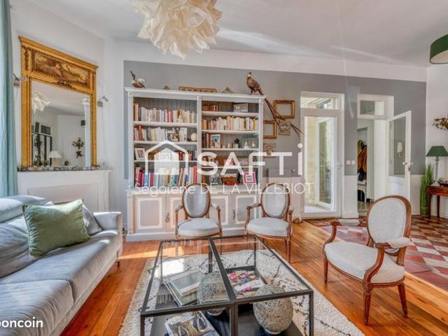 Maison 6 pièces 183 m²