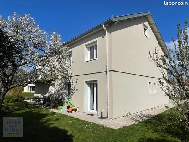 Maison 6 pièces 183 m²