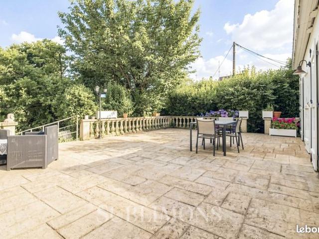 Maison 6 pièces 183 m²