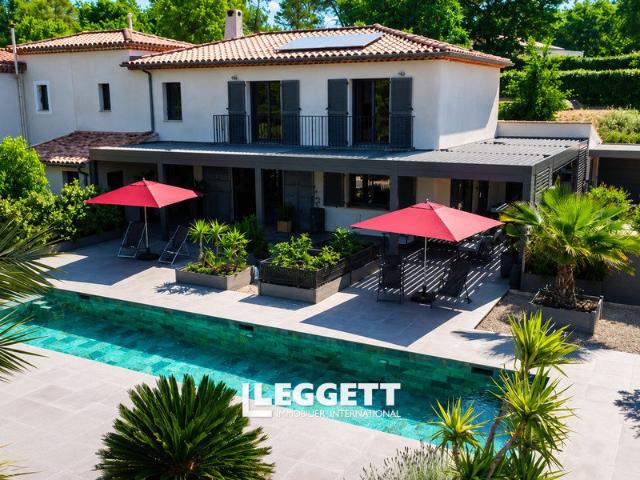 Maison 6 pièces 194 m²