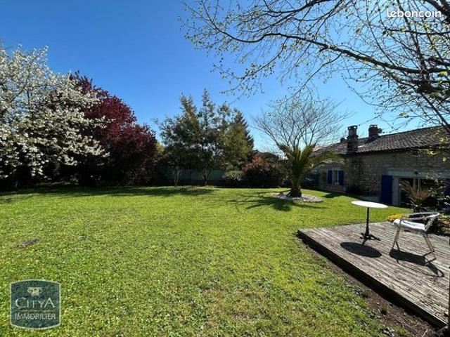 Maison 6 pièces 194 m²