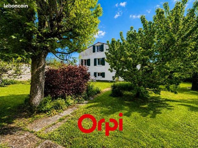 Maison 6 pièces 194 m²