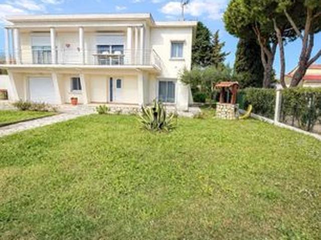 Maison 6 pièces 194 m²