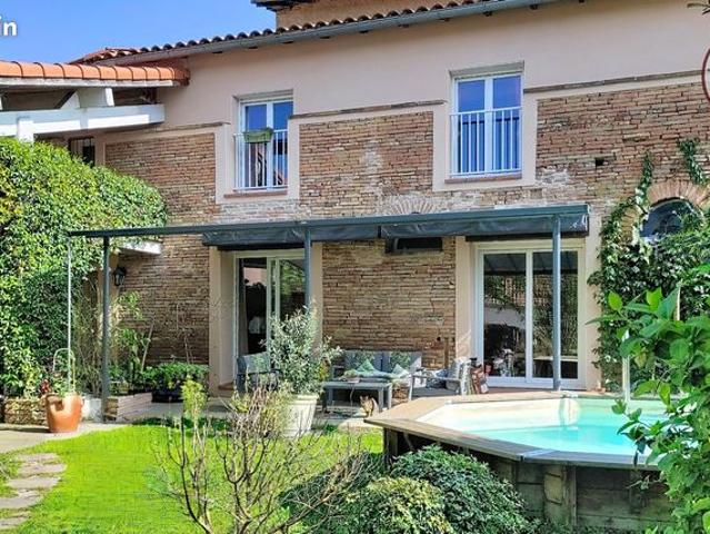 Maison 6 pièces 194 m²