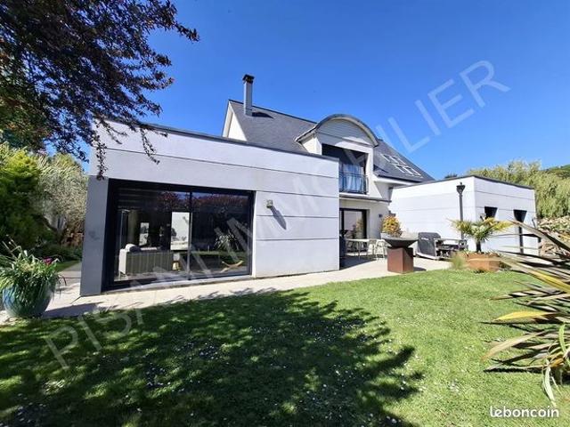 Maison 6 pièces 194 m²
