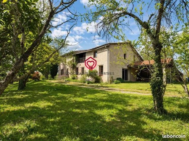 Maison 6 pièces 194 m²