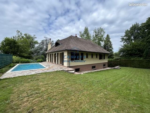 Maison 6 pièces 194 m²