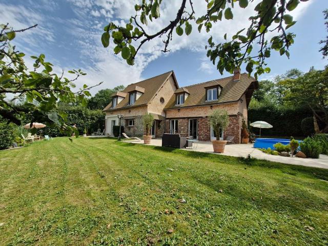 Maison 6 pièces 194 m²