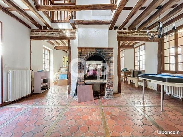 Maison 6 pièces 194 m²