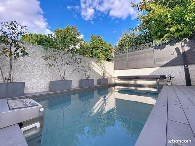 Maison 6 pièces 194 m²