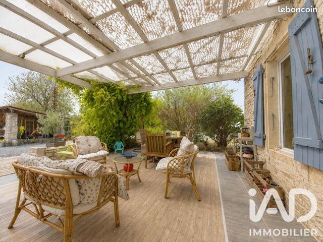Maison 6 pièces 194 m²