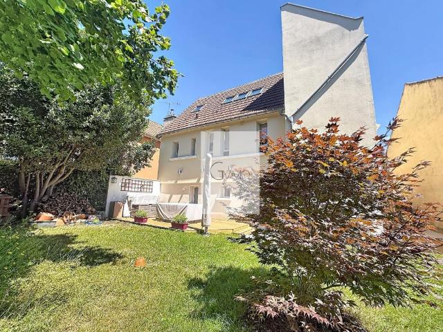 Maison 6 pièces 195 m²