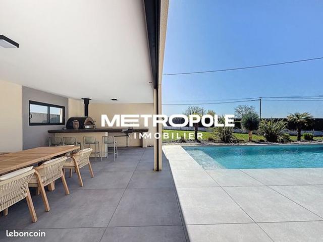 Maison 6 pièces 195 m²
