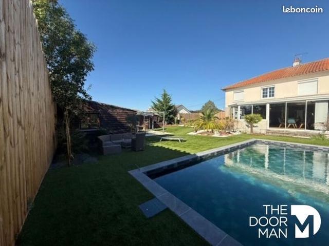 Maison 6 pièces 195 m²