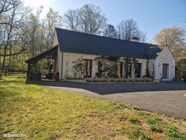 Maison 6 pièces 195 m²