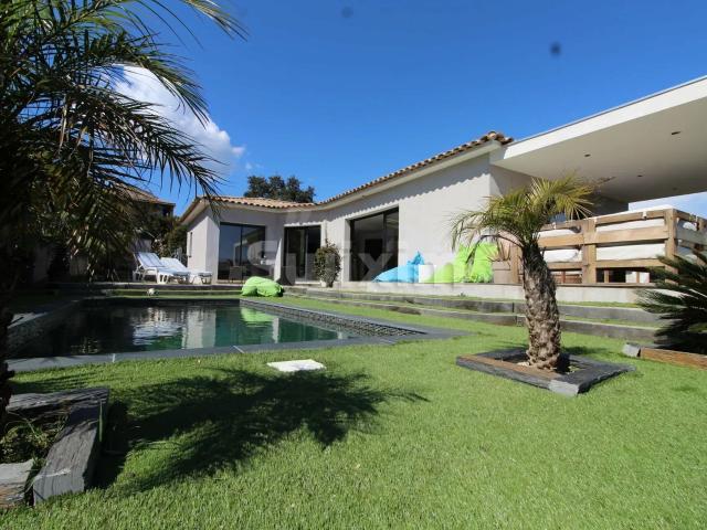 Maison 6 pièces 195 m²