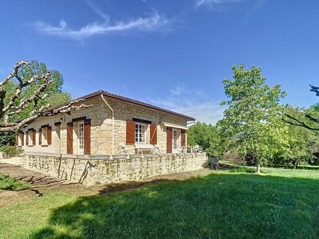 Maison 6 pièces 195 m²