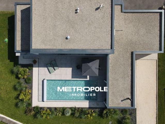 Maison 6 pièces 195 m²