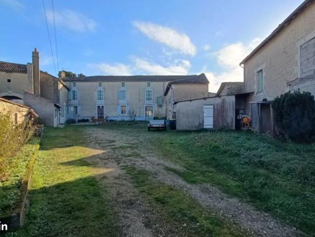 Maison 6 pièces 195 m²
