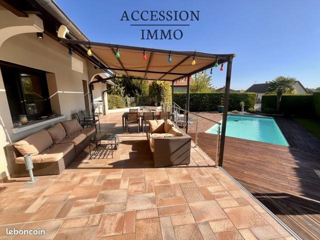 Maison 6 pièces 195 m²