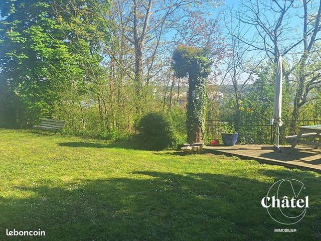 Maison 6 pièces 195 m²