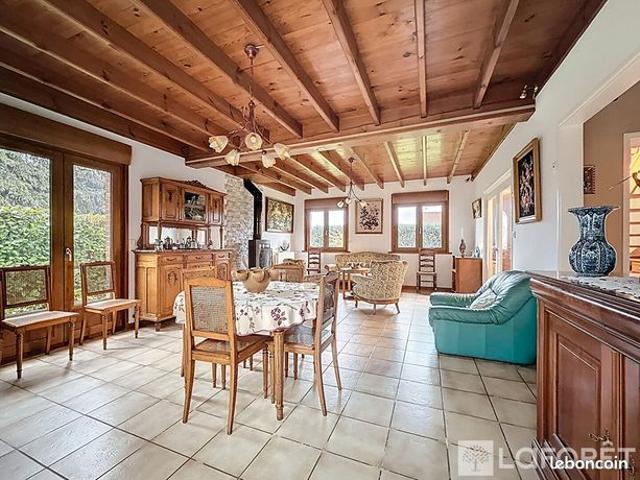 Maison 6 pièces 195 m²
