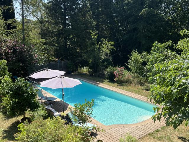 Maison 6 pièces 195 m²