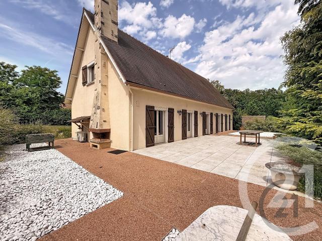 Maison 6 pièces 195 m²