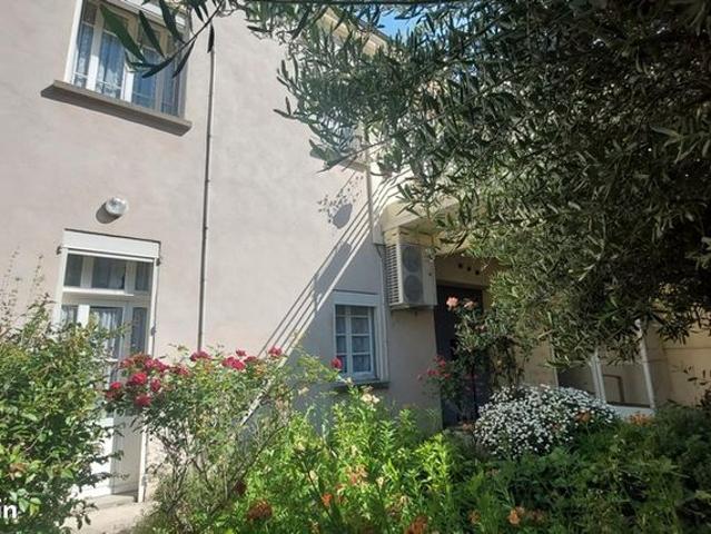 Maison 6 pièces 195 m²