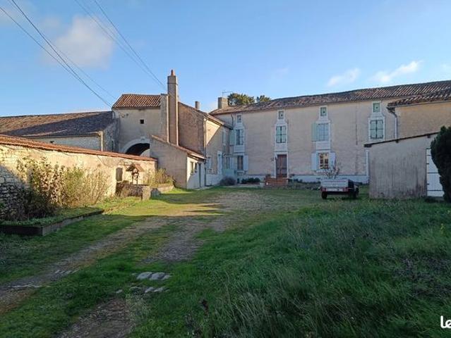 Maison 6 pièces 195 m²