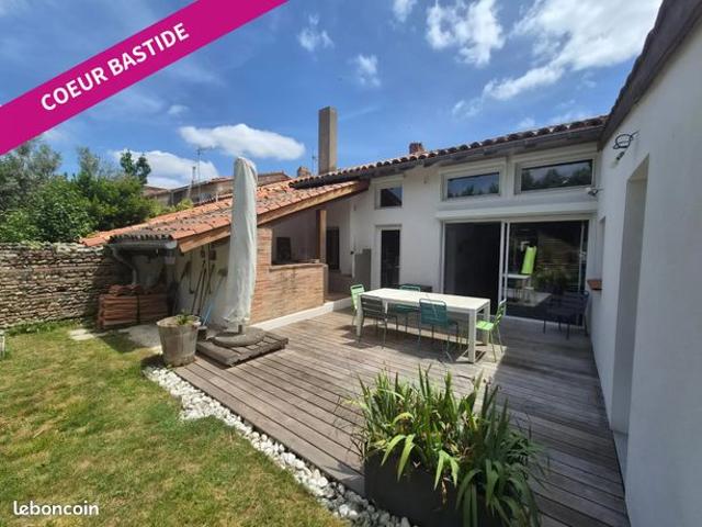 Maison 6 pièces 195 m²