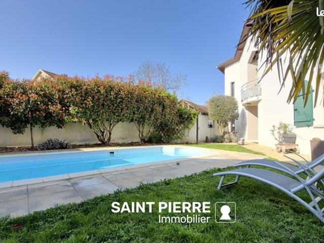 Maison 6 pièces 195 m²