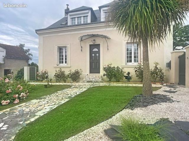 Maison 6 pièces 195 m²