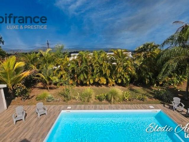 Maison 6 pièces 195 m²