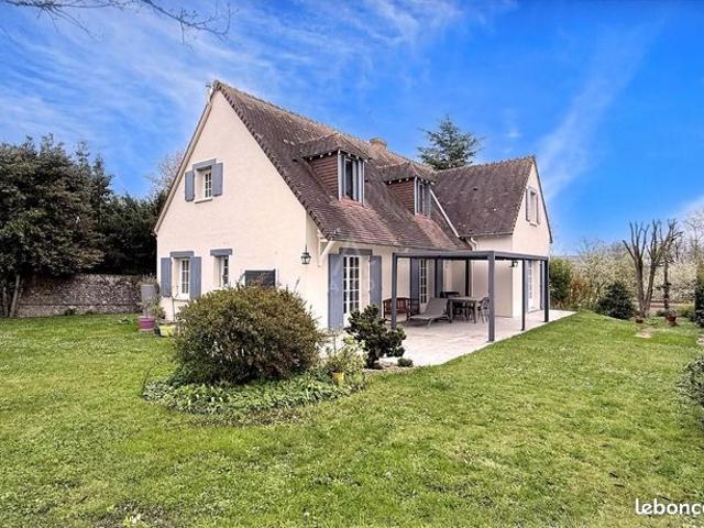 Maison 6 pièces 195 m²