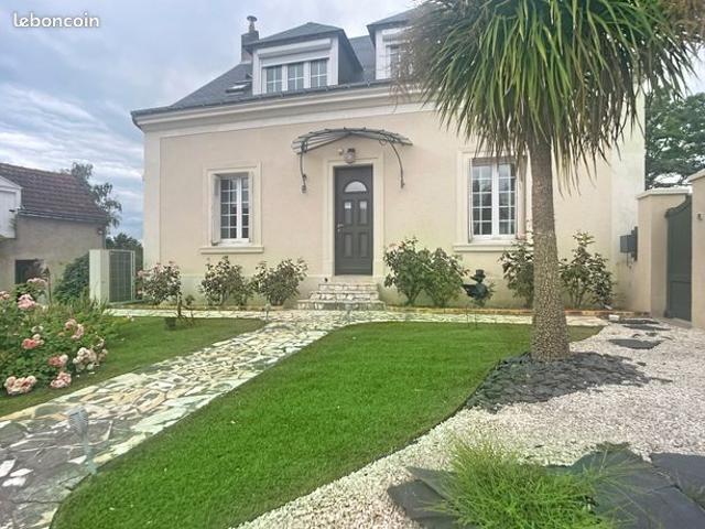 Maison 6 pièces 195 m²